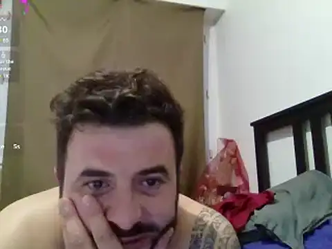 Snapshot of CaroAndMarc chatting on February 2025 05:01:02 PM CaroAndMarc online show from February 2025 05:01:02 PM