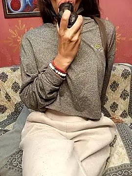 poojaji690 online show from January 2026 07:15:01 AM