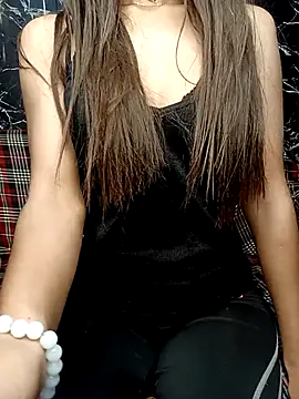 poojaji690 online show from February 2026 05:30:02 AM