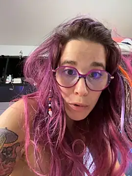 Snapshot of MagdalenaMedusa chatting on October 2025 01:08:01 PM MagdalenaMedusa online show from October 2025 01:08:01 PM