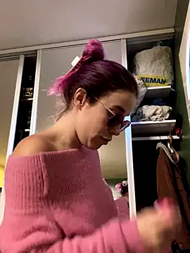 Snapshot of MagdalenaMedusa chatting on November 2025 08:41:01 AM MagdalenaMedusa online show from November 2025 08:41:01 AM