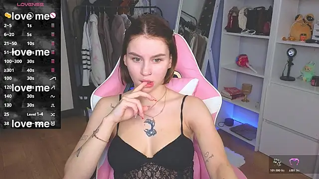 doll barbieee online show from July 2026 10:32:02 PM