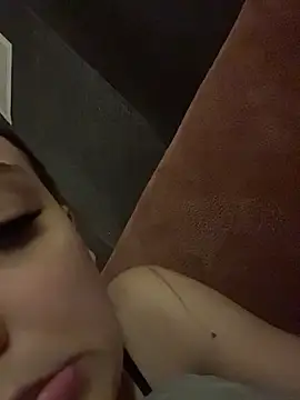 Alisa Rise online show from June 2026 06:42:01 PM