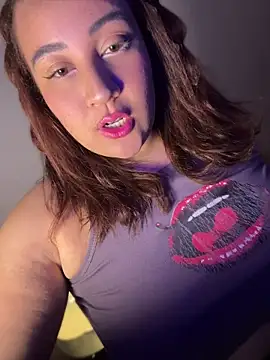 alexxaa96 online show from May 2026 03:15:01 AM