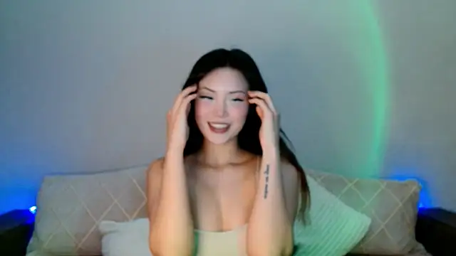 Snapshot of Min_Jee_ chatting on April 2026 05:19:01 PM Min Jee online show from April 2026 05:19:01 PM