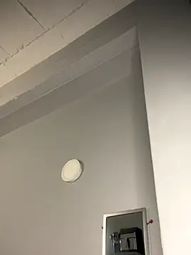 Curveysinaa online show from November 2025 09:59:01 PM