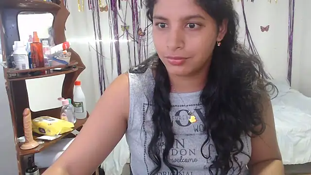Snapshot of sexyhot20xxx chatting on June 2026 05:37:02 AM sexyhot20xxx online show from June 2026 05:37:02 AM