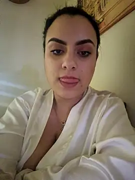 ElyzaIbarra online show from March 2025 05:38:02 PM