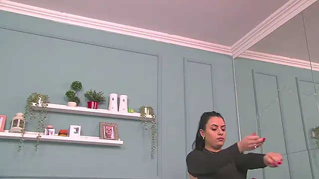 ElyzaIbarra online show from March 2025 11:03:01 AM