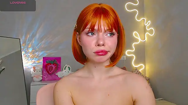 Red  Candy online show from February 2025 02:10:02 PM