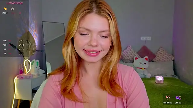 Red  Candy online show from October 2025 01:12:02 PM