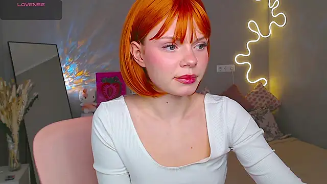 Red  Candy online show from February 2025 04:46:02 PM