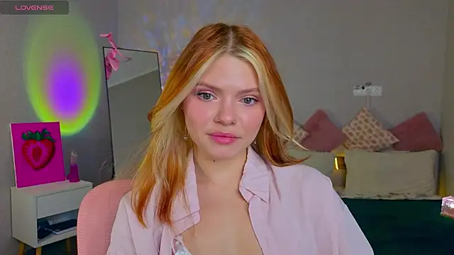 Red  Candy online show from November 2025 11:09:02 AM