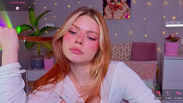 Red  Candy online show from April 2026 01:17:02 PM