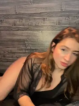 kamel-ayesha online show from February 2025 08:59:01 PM