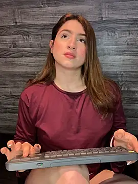kamel-ayesha online show from February 2025 01:10:02 PM