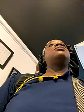 BrianaBrownn online show from October 2025 11:44:01 AM