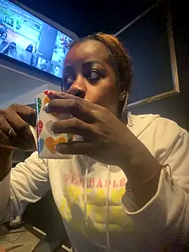 BrianaBrownn online show from October 2025 11:12:01 AM