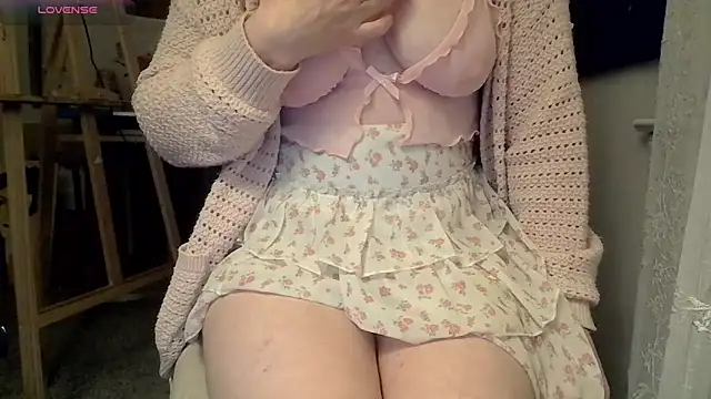 naughtyonbicycle online show from June 2026 01:16:02 AM