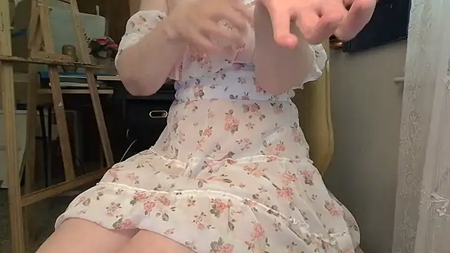 naughtyonbicycle online show from May 2026 01:36:01 PM