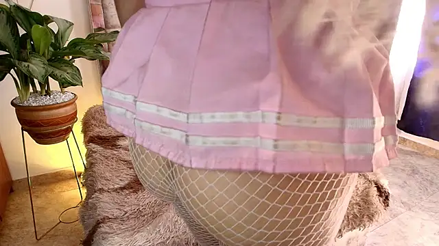 mariana cruzz online show from December 2025 03:22:02 PM