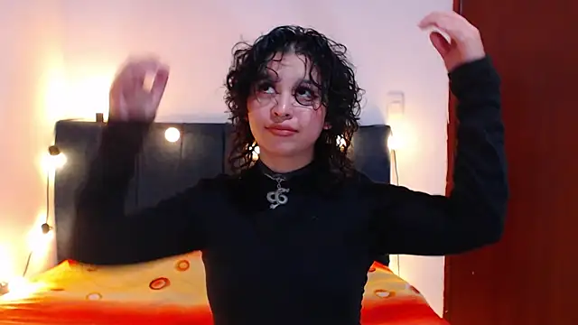 Bitsy Messy online show from June 2026 11:26:02 PM