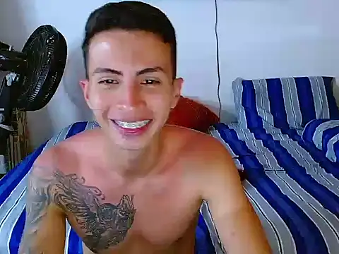 Snapshot of Velk_hot chatting on July 2026 12:22:01 PM Velk hot online show from July 2026 12:22:01 PM