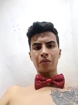 Velk hot online show from March 2025 12:58:01 AM