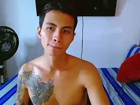 Snapshot of Velk_hot chatting on May 2026 12:12:01 PM Velk hot online show from May 2026 12:12:01 PM