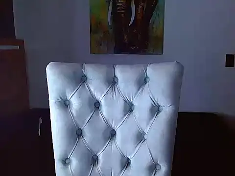 Velk hot online show from February 2026 01:13:01 PM