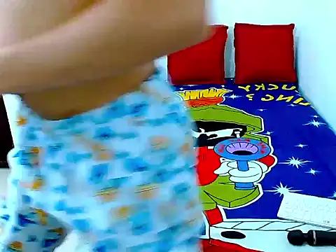 Velk hot online show from October 2025 08:43:02 PM