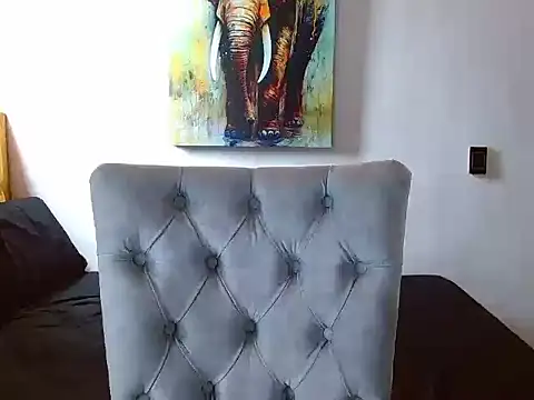 Velk hot online show from March 2026 12:50:02 PM