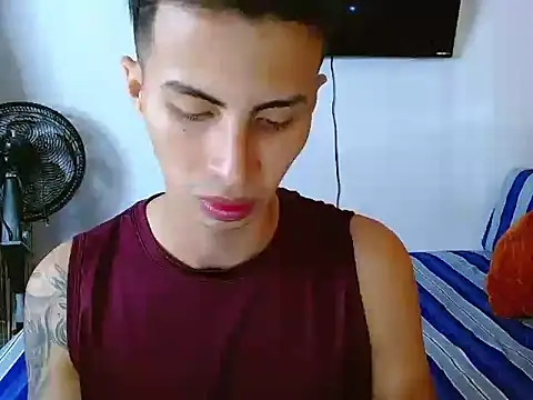 Snapshot of Velk_hot chatting on July 2026 12:15:01 PM Velk hot online show from July 2026 12:15:01 PM