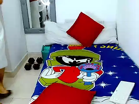 Velk hot online show from November 2025 09:30:01 PM