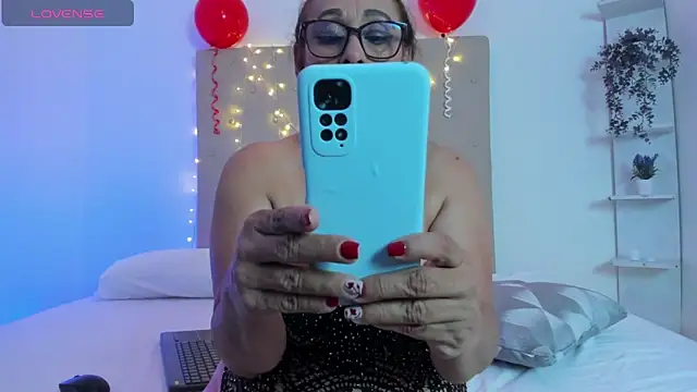 Snapshot of Angelaa_ramirez chatting on February 2025 06:09:02 AM Angelaa ramirez online show from February 2025 06:09:02 AM
