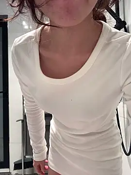 Aimeil online show from January 2025 08:41:02 AM