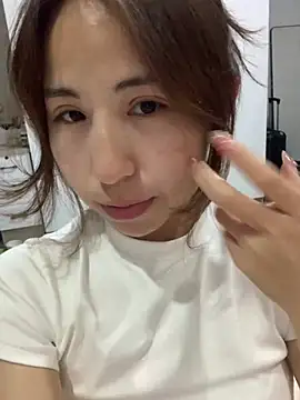 Aimeil online show from March 2025 03:45:02 PM