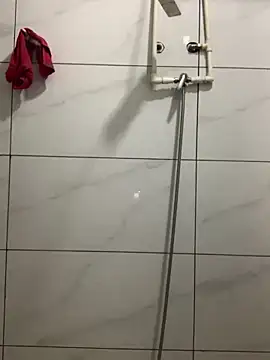 Aimeil online show from December 2025 12:31:02 PM