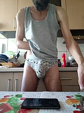 Snapshot of vulpe8400 chatting on February 2025 08:06:02 AM vulpe8400 online show from February 2025 08:06:02 AM