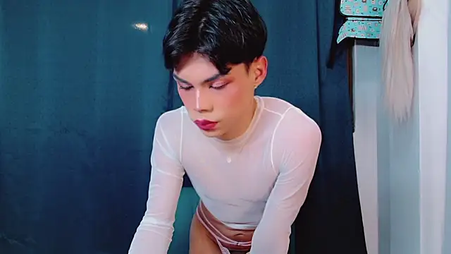 femboykeene online show from March 2026 12:59:01 AM