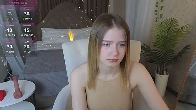 jenny bunny  online show from May 2026 01:25:01 AM
