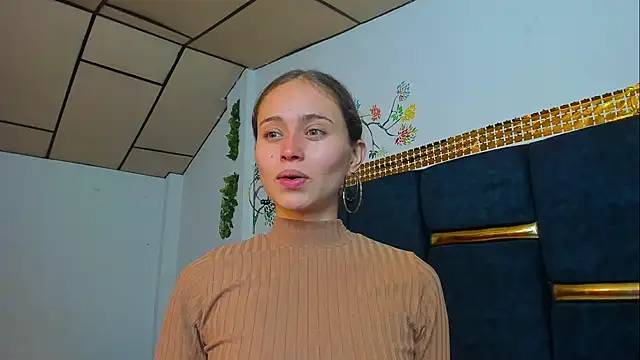 Snapshot of fulfill_fantasies1 chatting on January 2026 12:31:01 PM fulfill fantasies1 online show from January 2026 12:31:01 PM