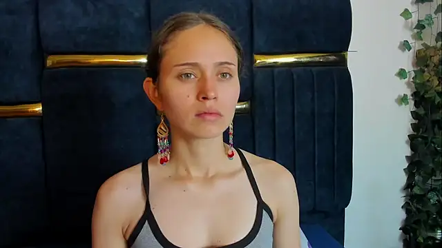 Snapshot of fulfill_fantasies1 chatting on March 2026 12:45:02 PM fulfill fantasies1 online show from March 2026 12:45:02 PM