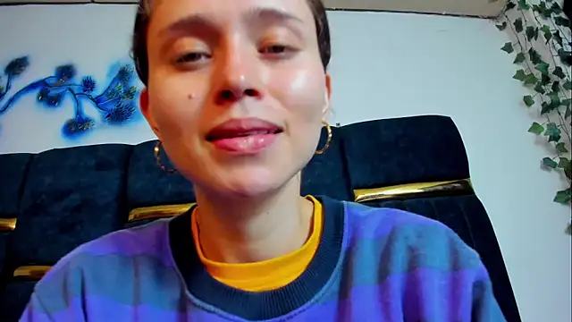 Snapshot of fulfill_fantasies1 chatting on February 2026 12:51:02 PM fulfill fantasies1 online show from February 2026 12:51:02 PM