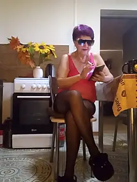 Snapshot of Ely_Elenita chatting on November 2025 09:41:02 AM Ely Elenita online show from November 2025 09:41:02 AM