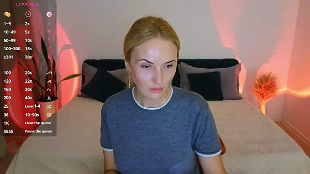 AlisssaRose online show from October 2025 04:41:02 PM