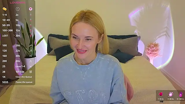 Snapshot of AlisssaRose chatting on December 2025 09:36:02 PM AlisssaRose online show from December 2025 09:36:02 PM