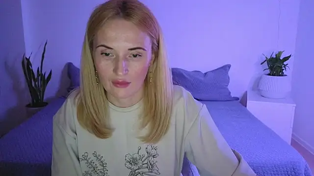 AlisssaRose online show from March 2025 06:51:01 PM