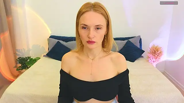 AlisssaRose online show from April 2026 08:04:02 PM