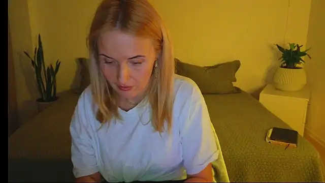 AlisssaRose online show from March 2025 08:26:02 PM